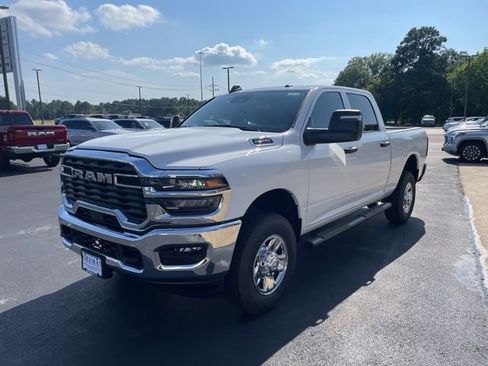 New 2026 RAM 2500 Tradesman image 3