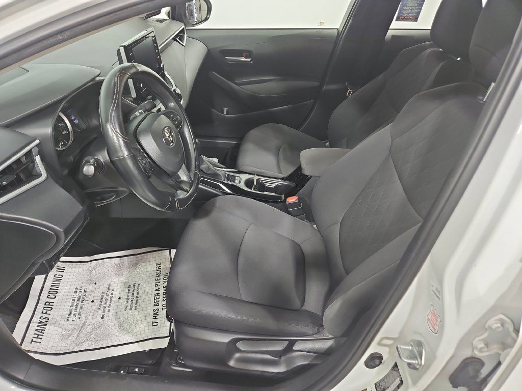 Used 2020 Toyota Corolla LE FWD image 10