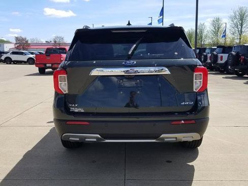 Certified 2023 Ford Explorer XLT w/ Equipment Group 202A AWD/4WD image 3