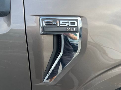 Used 2022 Ford F150 XLT AWD/4WD image 6