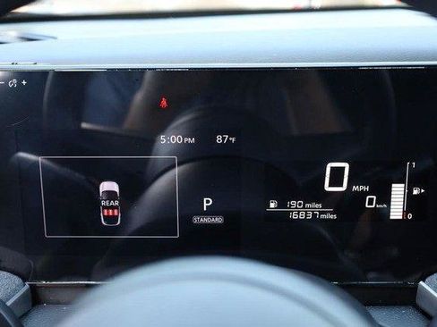 Used 2025 Nissan Kicks SV AWD/4WD image 10