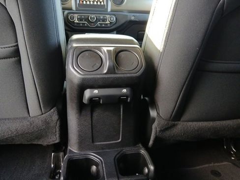 Used 2020 Jeep Gladiator Sport w/ Quick Order Package 24S image 13