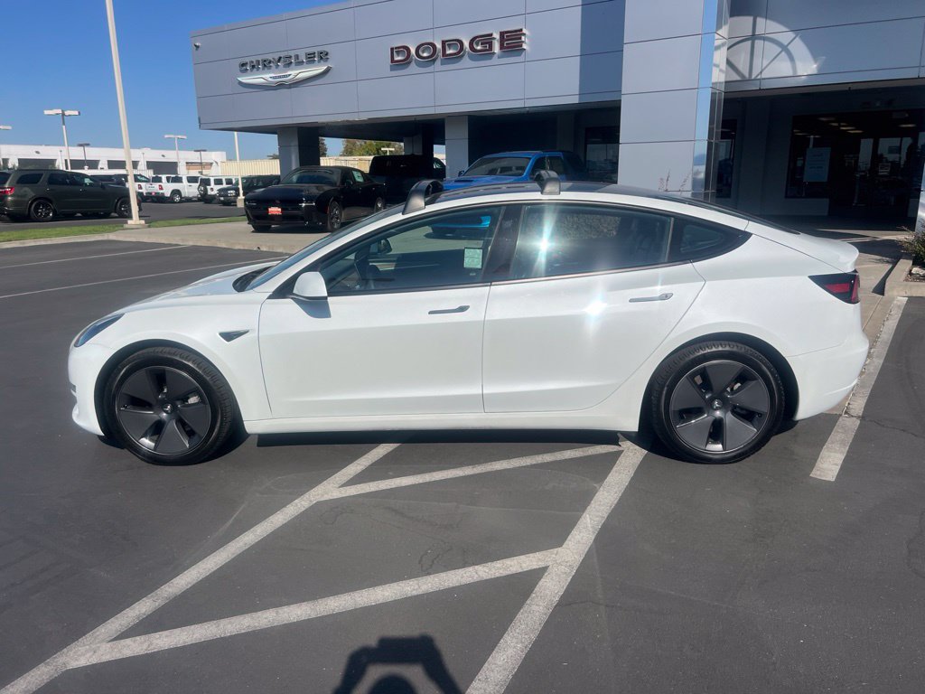 Used 2023 Tesla Model 3 Standard Range RWD image 17