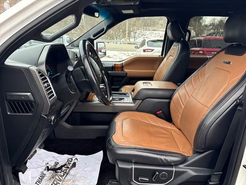 Used 2017 Ford F150 Limited w/ Trailer Tow Package image 9