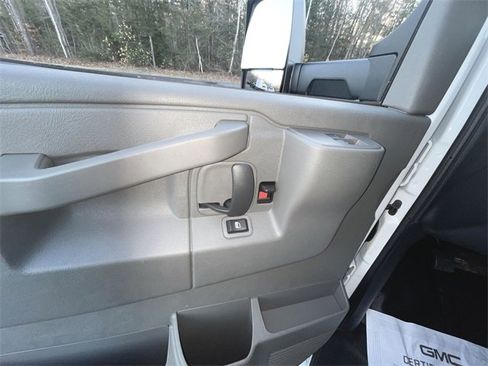 New 2025 GMC Savana 3500 w/ Power Convenience Package image 18
