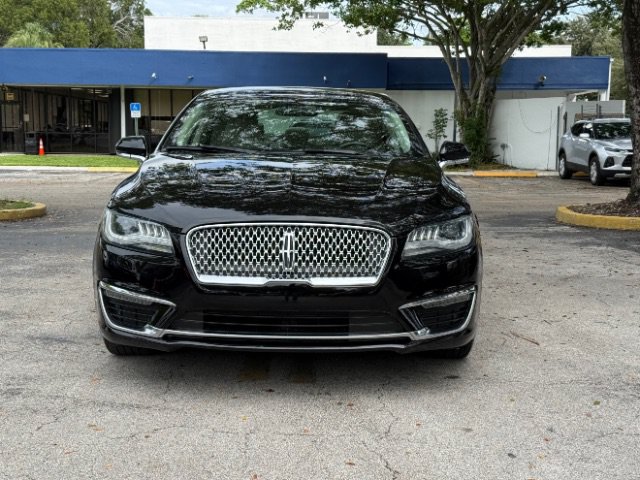 Used 2019 Lincoln MKZ Premiere FWD image 2