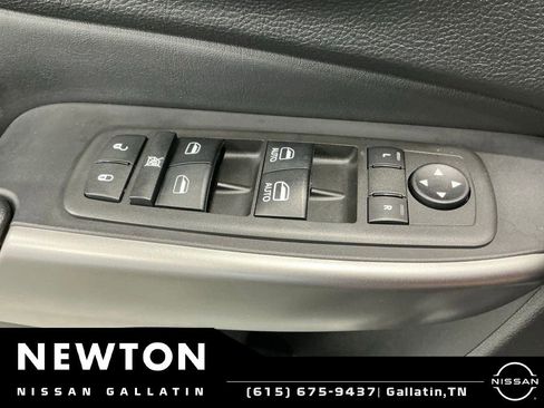 Used 2021 Jeep Cherokee Latitude Lux w/ Comfort/Convenience Group AWD/4WD image 50
