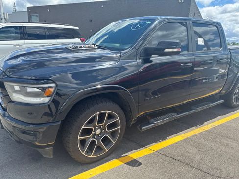 Used 2019 RAM 1500 Laramie AWD/4WD image 23