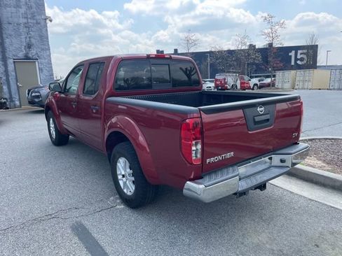 Used 2019 Nissan Frontier SV image 4