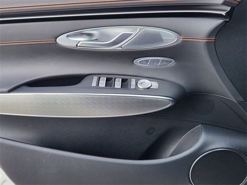 Used 2026 Genesis GV70 2.5T Sport Prestige image 18