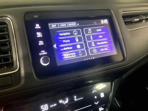 Used 2019 Honda HR-V Touring image 6
