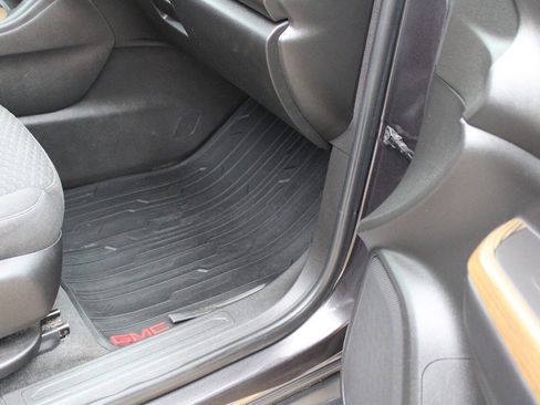 Used 2019 GMC Acadia SLE w/ Driver Alert Package I image 66