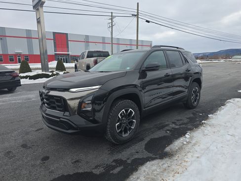 New 2026 Chevrolet Equinox ACTIV w/ LPO, Floor Liner Package image 8