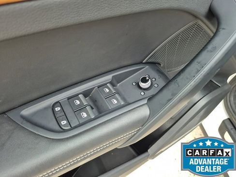 Used 2023 Audi Q3 2.0T Premium Plus w/ Premium Plus Package image 42