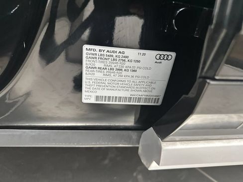 Used 2021 Audi Q5 Prestige AWD/4WD image 30