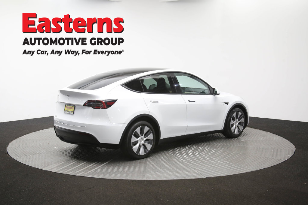 Used 2022 Tesla Model Y Long Range AWD/4WD image 38
