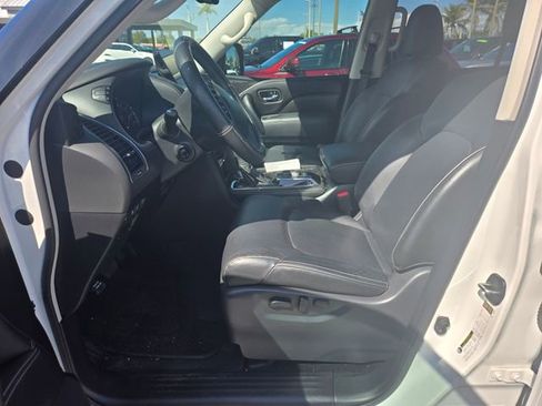 Used 2023 INFINITI QX80 Luxe w/ Cargo Package image 14