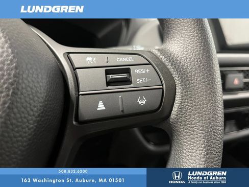 New 2027 Honda HR-V LX image 13