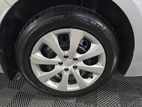 Used 2023 Toyota Corolla LE FWD image 13