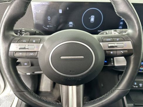 Used 2024 Hyundai Kona Limited image 21