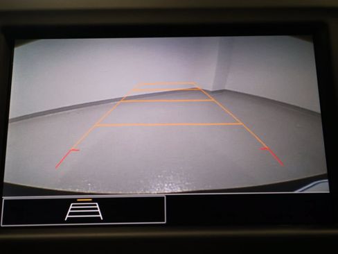 Used 2024 Chevrolet Equinox LT FWD image 13