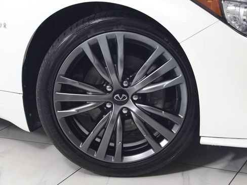 Used 2020 INFINITI Q50 Edition 30 w/ All Weather Package AWD/4WD image 16