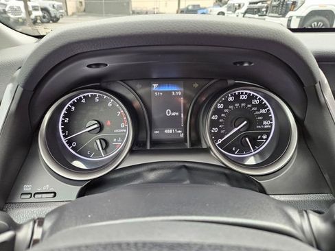 Used 2022 Toyota Camry SE FWD image 21