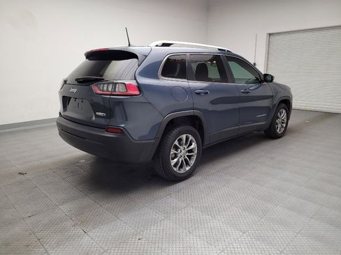 Used 2019 Jeep Cherokee Latitude Plus image 9