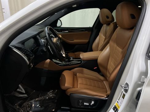 Used 2021 BMW X4 xDrive30i w/ Premium Package AWD/4WD image 18