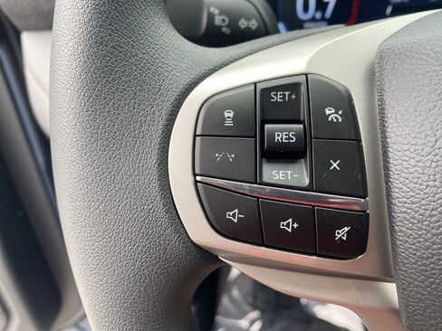 New 2026 Ford Explorer Active RWD image 26