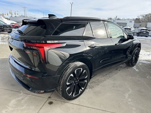 Certified 2024 Chevrolet Blazer EV RS image 8