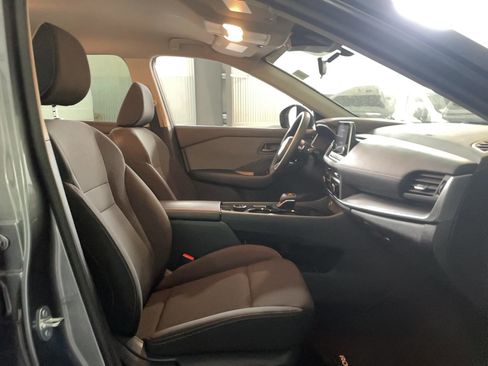 Used 2023 Nissan Rogue S AWD/4WD image 15