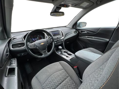 Used 2024 Chevrolet Equinox LT AWD/4WD image 16