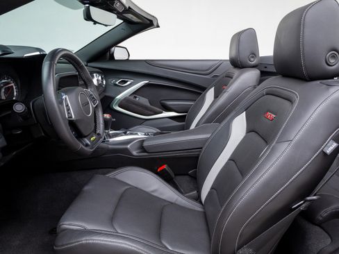 Used 2023 Chevrolet Camaro SS image 17