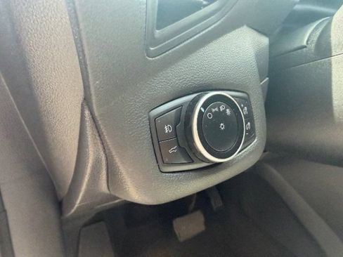 Used 2017 Ford Escape SE FWD image 22
