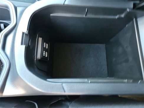 Used 2024 Toyota RAV4 LE image 28