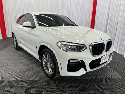 Used 2019 BMW X4 xDrive30i w/ M Sport Package 2 AWD/4WD image 2