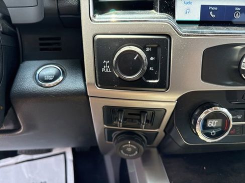 Used 2022 Ford F250 Lariat w/ Lariat Ultimate Package AWD/4WD image 18
