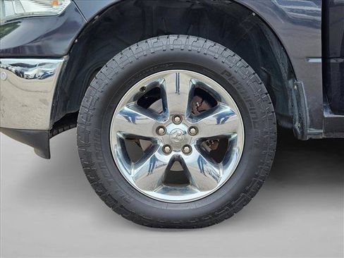 Used 2017 RAM 1500 Big Horn AWD/4WD image 23