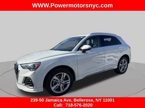 Used 2021 Audi Q3 2.0T Premium w/ Convenience Package AWD/4WD image 1