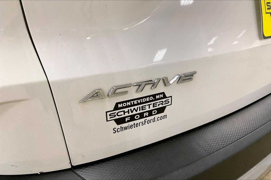 Certified 2023 Ford Escape Active AWD/4WD image 8