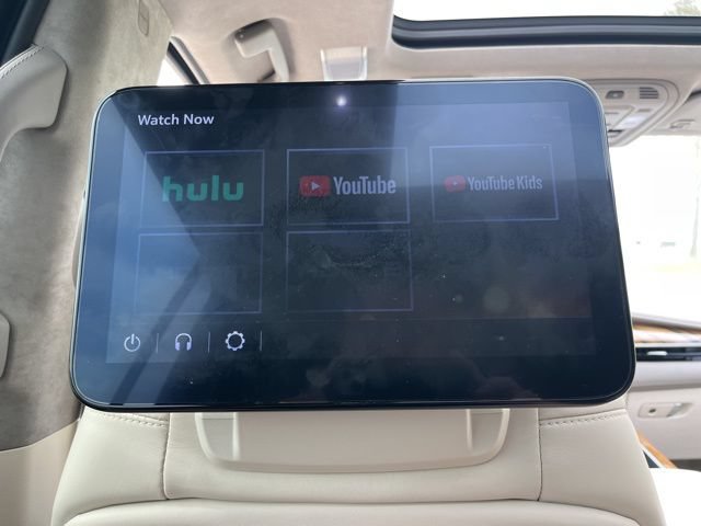 Used 2023 Cadillac Escalade ESV Premium Luxury Platinum RWD image 49