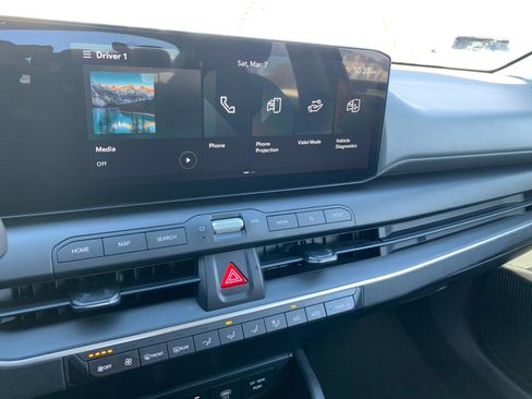 Used 2025 Kia K4 FWD image 17