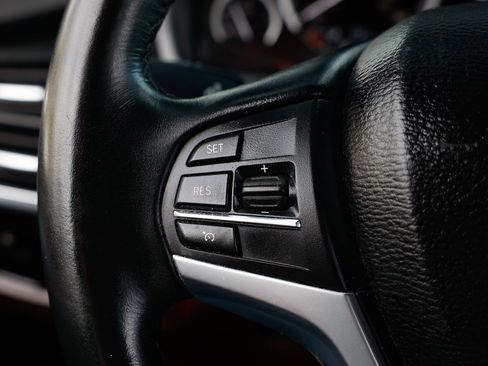 Used 2017 BMW X5 xDrive40e image 32