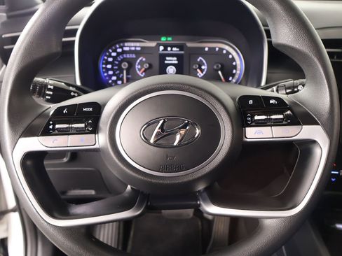 Used 2024 Hyundai Santa Cruz SEL image 3