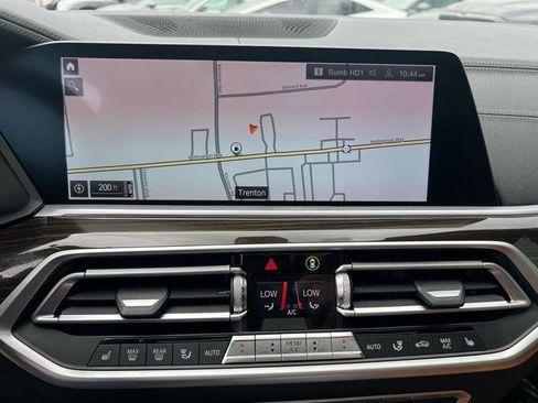 Used 2021 BMW X5 xDrive40i w/ M Sport Package image 21