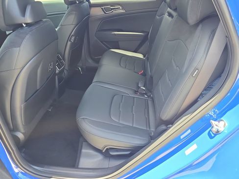 New 2026 Kia Sportage SX FWD image 17