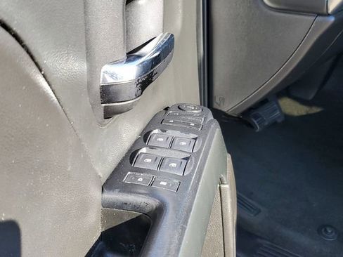 Used 2018 Chevrolet Silverado 1500 LT image 16