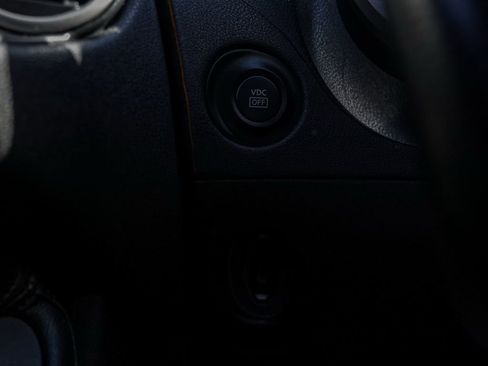 Used 2010 Nissan 370Z Coupe image 36