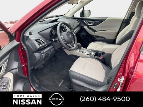 Used 2024 Subaru Forester Premium AWD/4WD image 11
